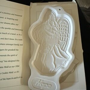 Longaberger Pottery Hope Angel Series‎ Cookie Mold 1994 NEW! IT31356